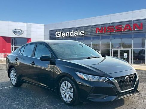 Used 2020 Nissan Sentra S FWD image 3
