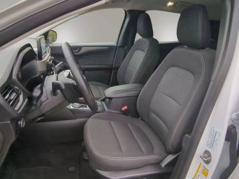 Used 2024 Ford Escape Active AWD/4WD image 10