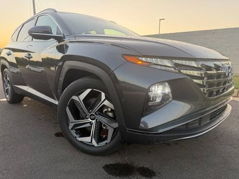 Used 2022 Hyundai Tucson Limited FWD image 2