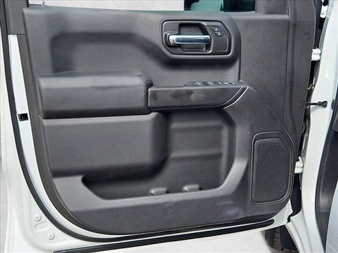 Certified 2021 Chevrolet Silverado 1500 Custom RWD image 11