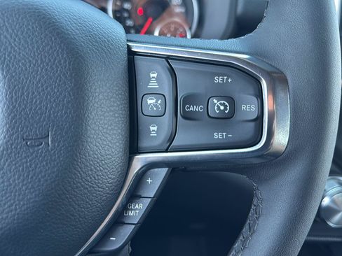 Used 2026 RAM 1500 Laramie AWD/4WD image 18