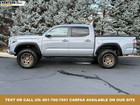Used 2021 Toyota Tacoma TRD Off-Road image 4