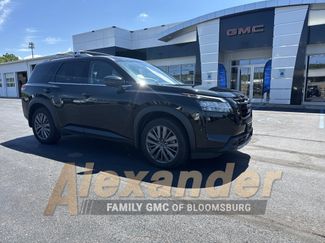 Used 2023 Nissan Pathfinder SL w/ SL Premium Package AWD/4WD video 1