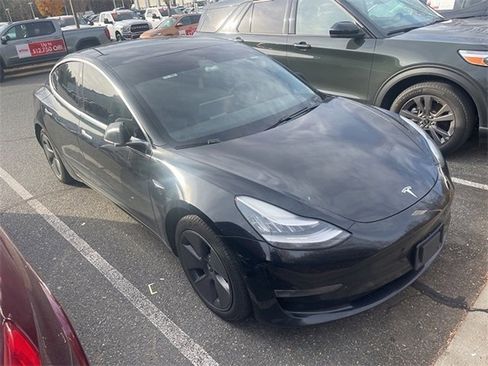 Used 2020 Tesla Model 3 Long Range image 3