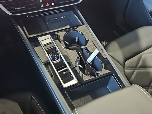 New 2026 Volkswagen Atlas SE image 34