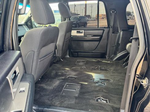 Used 2016 Ford Expedition EL XLT image 38