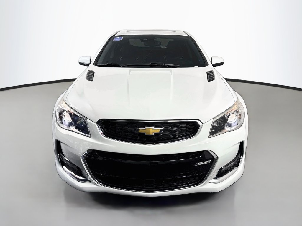 Used 2016 Chevrolet SS RWD image 2
