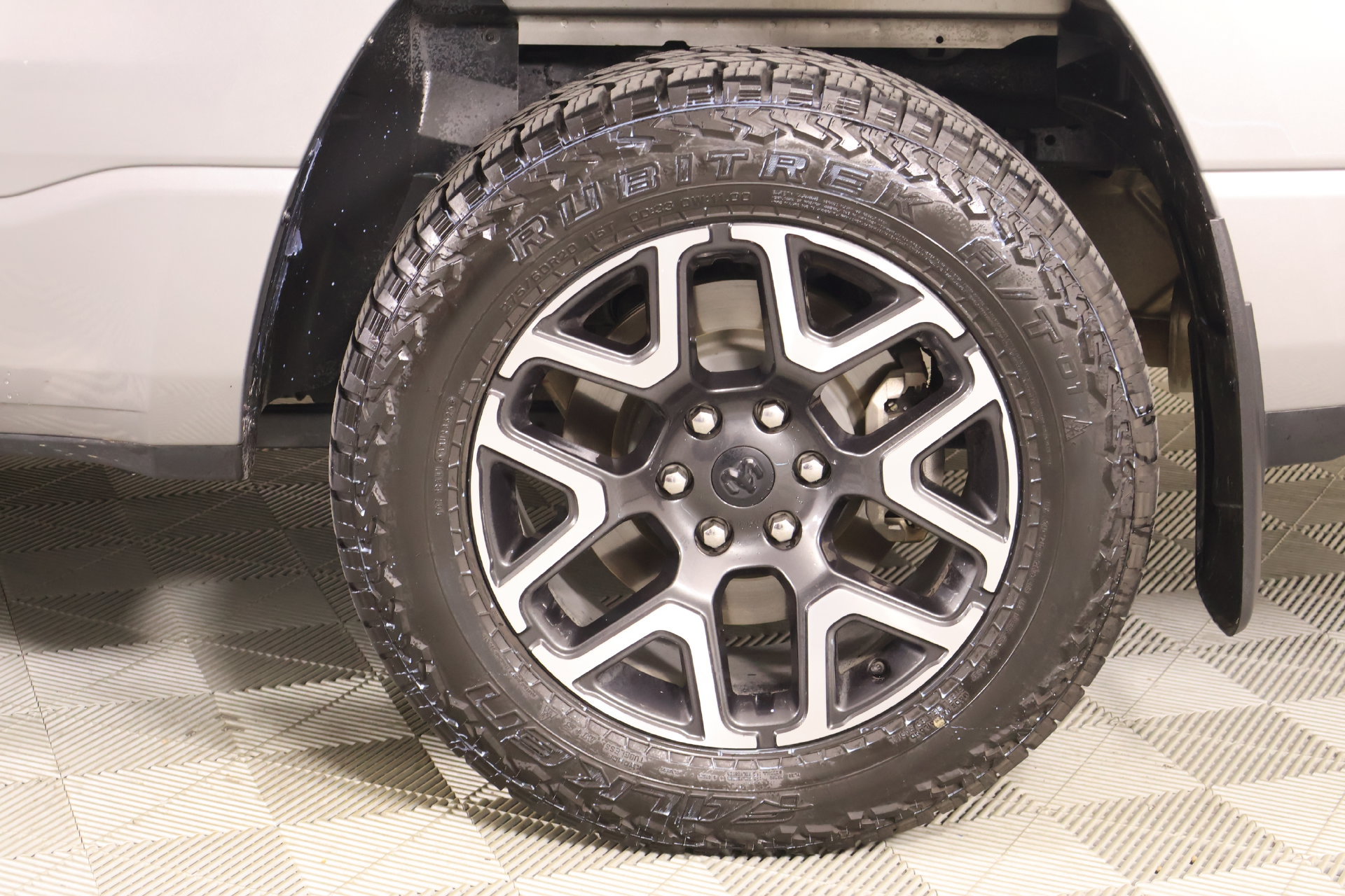 Used 2024 RAM 1500 Lone Star AWD/4WD image 19