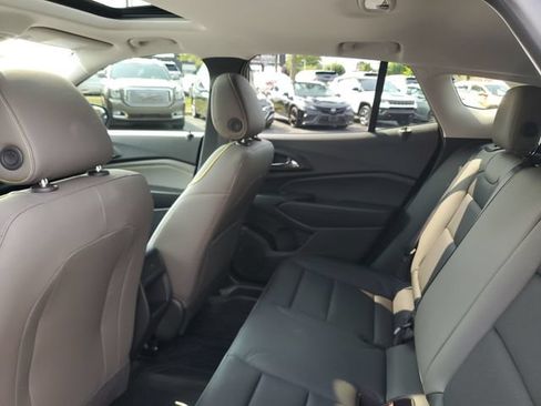 Certified 2024 Chevrolet Trax ACTIV w/ Sunroof Package FWD image 8