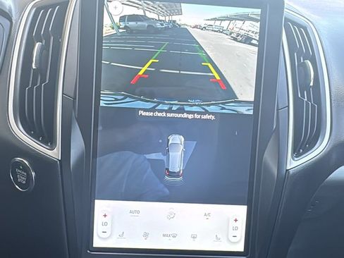 Certified 2024 Ford Edge SEL w/ Convenience Package AWD/4WD image 16