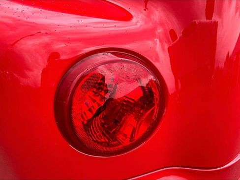 Used 2003 Chevrolet SSR w/ Preferred Equipment Group RWD image 24