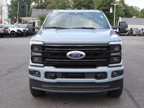 New 2026 Ford F350 Platinum w/ FX4 Off-Road Package AWD/4WD image 15