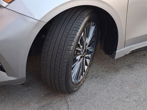 Certified 2023 Kia Forte GT-Line image 33