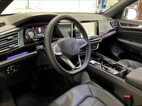 New 2026 Volkswagen Atlas Cross Sport SEL image 8