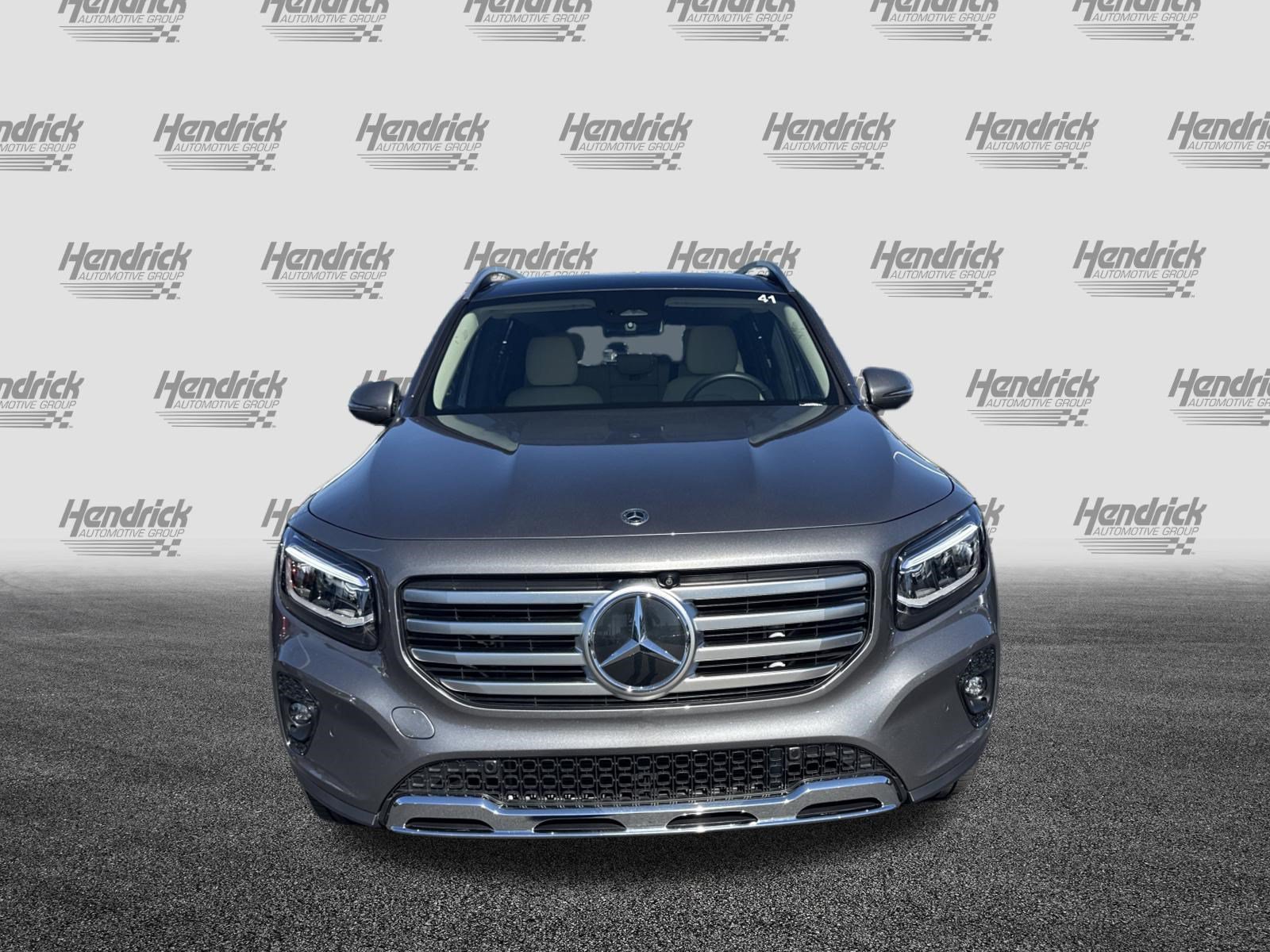 Used 2026 Mercedes-Benz GLB 250 image 3