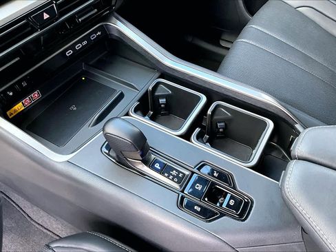 Used 2024 Lexus TX 500h F SPORT Premium w/ Technology Package image 17