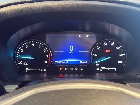Used 2023 Ford Explorer XLT AWD/4WD image 15