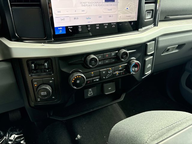 New 2026 Ford F250 XLT w/ XLT Premium Package AWD/4WD image 30