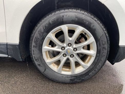 Used 2018 Chevrolet Equinox LT AWD/4WD image 29