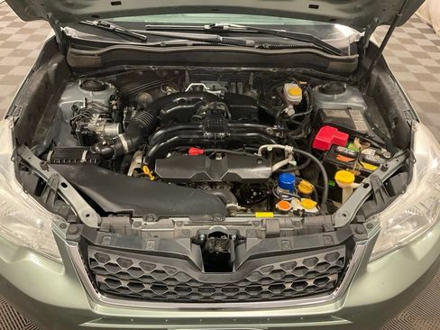 Used 2015 Subaru Forester 2.5i Premium AWD/4WD image 16