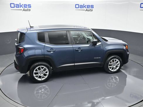 Used 2023 Jeep Renegade Latitude AWD/4WD image 51