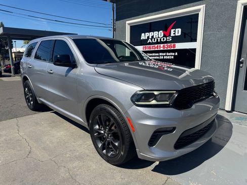 Used 2021 Dodge Durango GT w/ Blacktop Package RWD image 1