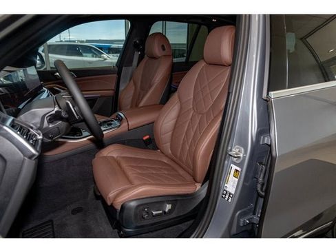 New 2026 BMW X5 xDrive40i w/ Premium Package image 75