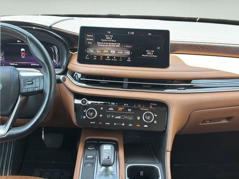 Used 2023 INFINITI QX60 Sensory AWD/4WD image 18