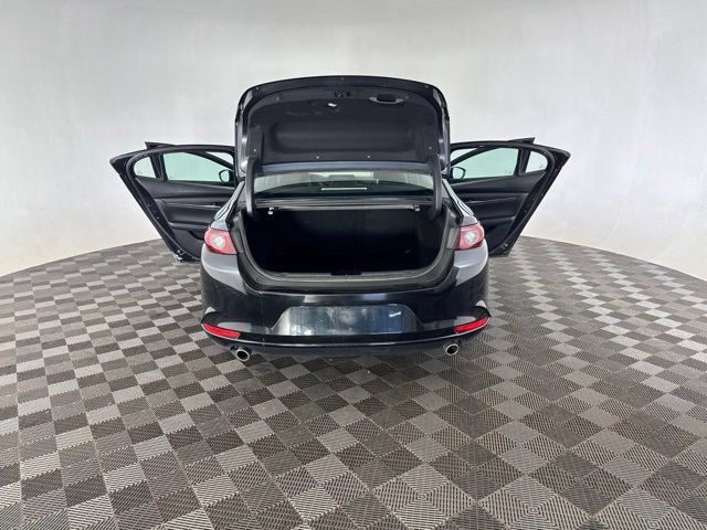 Used 2024 MAZDA MAZDA3 s FWD image 15