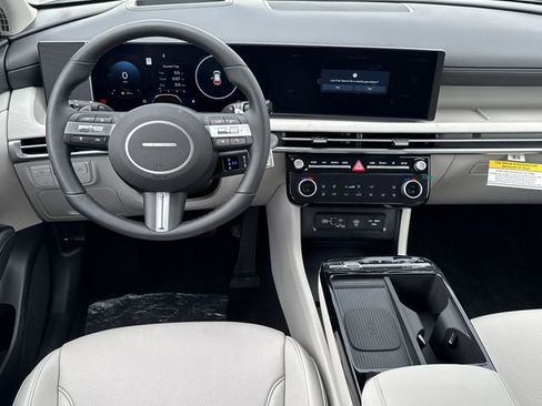 New 2026 Hyundai Tucson Limited image 16