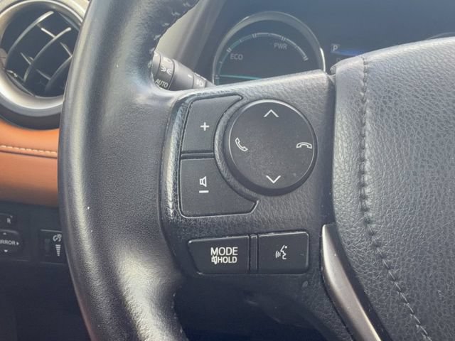 Used 2017 Toyota RAV4 Limited AWD/4WD image 17