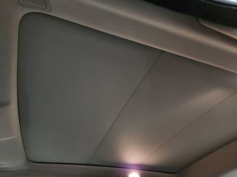 Used 2016 Land Rover Range Rover Evoque SE Premium image 44