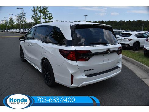 New 2026 Honda Odyssey Sport-L image 5