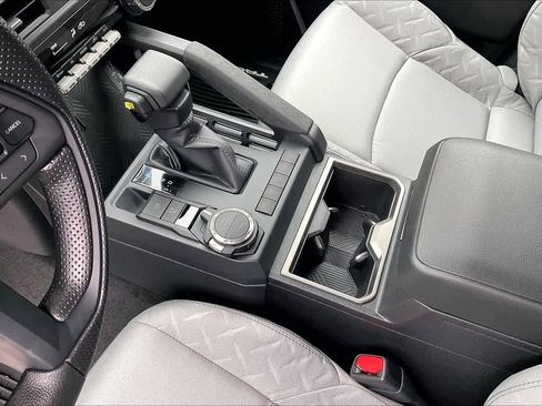 New 2026 Toyota Tacoma SR5 image 7