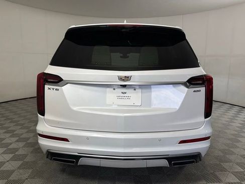 Certified 2024 Cadillac XT6 Premium Luxury w/ Technology Package FWD image 7