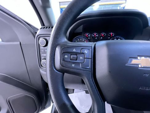 Used 2023 Chevrolet Silverado 1500 Custom AWD/4WD image 19