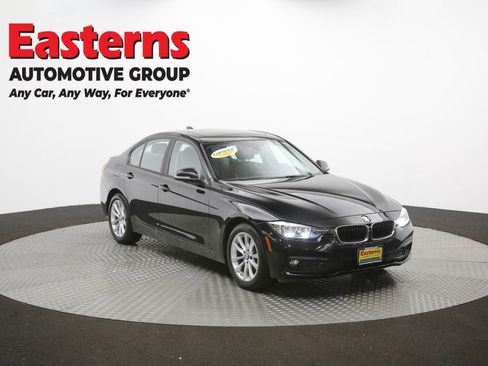 Used 2017 BMW 320i xDrive Sedan AWD/4WD image 51
