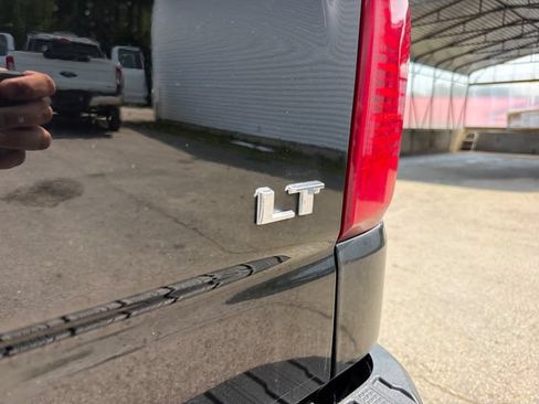 Used 2020 Chevrolet Silverado 1500 LT AWD/4WD image 10