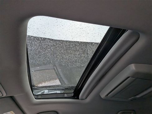 Used 2022 Honda Pilot Touring image 24