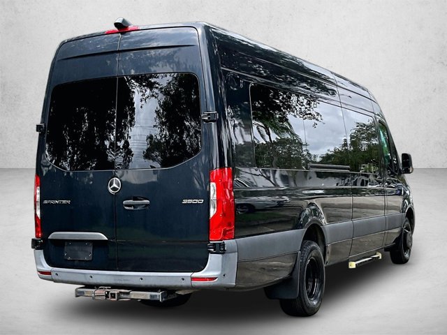 Used 2021 Mercedes-Benz Sprinter 3500 image 2