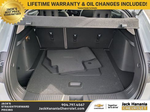 New 2026 Chevrolet Trax ACTIV w/ Sunroof Package FWD image 12