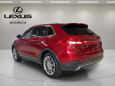 Used 2016 Lincoln MKX Reserve w/ Climate Package AWD/4WD image 4