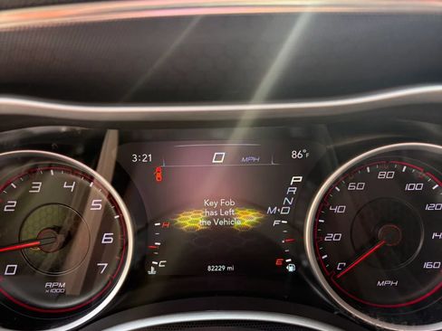 Used 2018 Dodge Charger R/T RWD image 16