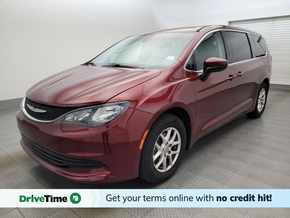 Used 2017 Chrysler Pacifica Touring FWD image 1