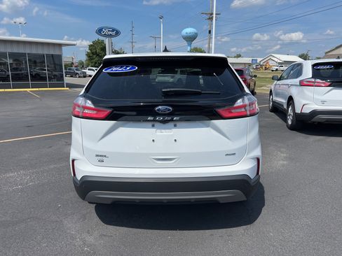 Used 2023 Ford Edge SEL w/ Convenience Package image 6