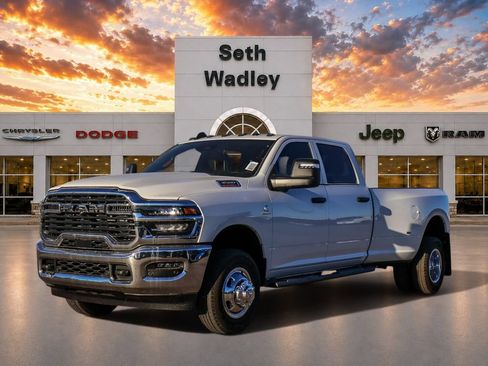 New 2026 RAM 3500 Tradesman AWD/4WD image 3