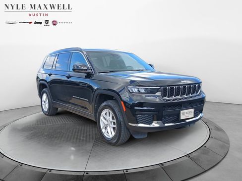 Used 2024 Jeep Grand Cherokee L Laredo w/ Trailer Tow Package AWD/4WD image 2