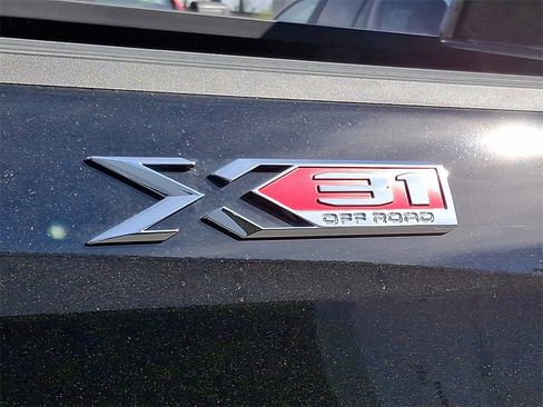 New 2025 GMC Sierra 1500 Elevation w/ Preferred Package image 11