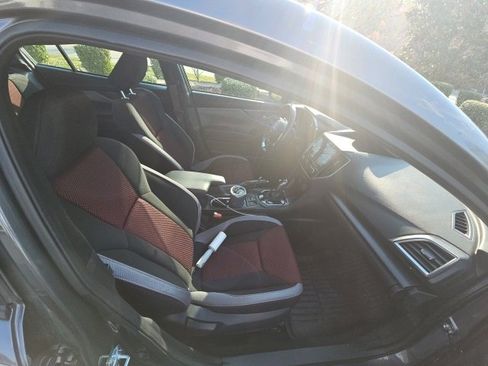 Used 2023 Subaru Impreza 2.0i Sport image 12