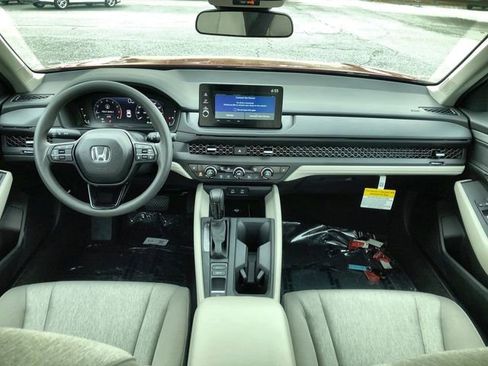 New 2026 Honda Accord SE image 7